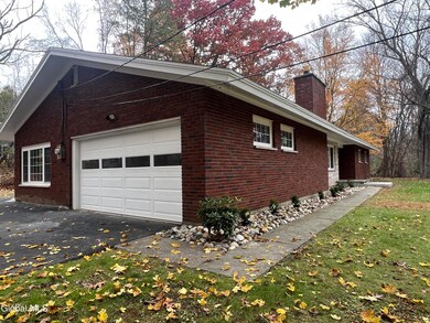 5 Zeph St, Wynantskill, NY 12198 - photo 4