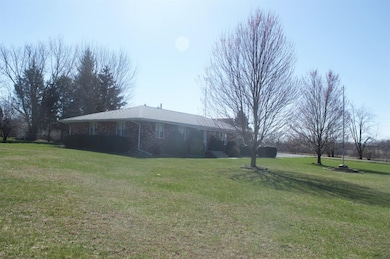 799 W 50 N, Valparaiso, IN 46385 - photo 4