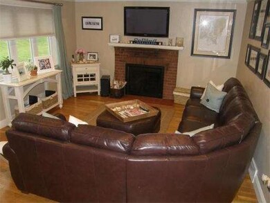 64 Holliston St, Medway, MA 02053 - photo 4