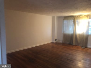 708 Delafield St NE, Washington, DC 20017 - photo 3