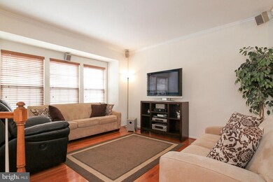 14010 Winding Ridge Ln, Centreville, VA 20121 - photo 4