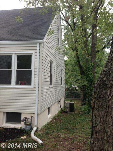 6109 Alpine St, District Heights, MD 20747 - photo 4