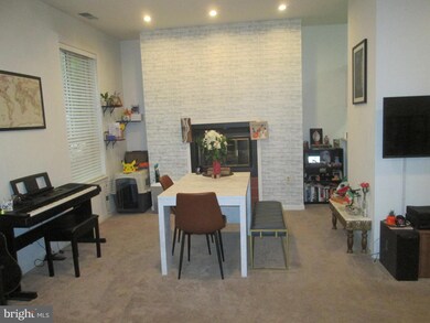 4 W Lee St unit R63, Baltimore, MD 21201 - photo 4