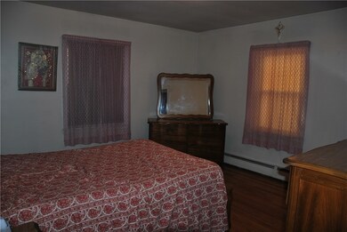 54 Ordway St, Pawtucket, RI 02861 - photo 7
