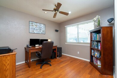 1508 Windsor Dr, Friendswood, TX 77546 - photo 7