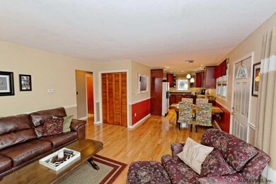 41 Stock Ln, Rensselaer, NY 12144 - photo 5