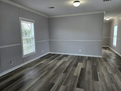 8750 Symmes Rd unit 112, Gibsonton, FL 33534 - photo 3