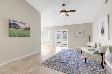 2706 E Rock Wren Rd-5