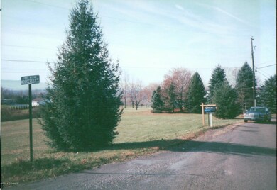 34 Upper Woodcrest Rd, Berwick, PA 18603 - photo 2