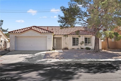 4529 Point Breeze Dr, North Las Vegas, NV 89031 - photo 2