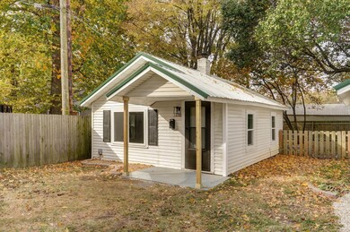 1515 N Oak Grove Ave-4
