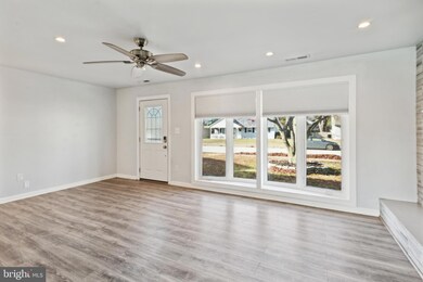 14 S Walnut Cir, West Berlin, NJ 08091 - photo 5