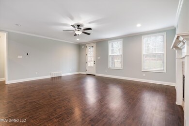 04-Final (4704 Alexander St)-4