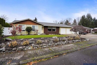 977 Julie St N, Keizer, OR 97303 - photo 2