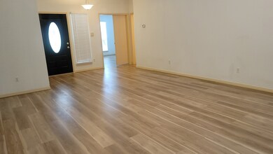 1417 Township Ct, Rosenberg, TX 77471 - photo 3