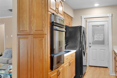 1028 Barber St, Hurst, TX 76053 - photo 7