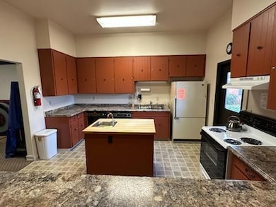 555 Freeman Rd unit 105, Central Point, OR 97502 - photo 7