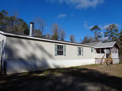 28 Squaw Rd, Crawfordville, FL 32327 - photo 2
