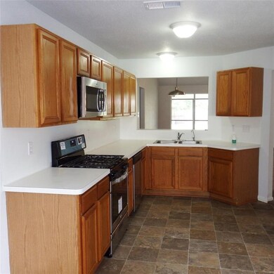 7811 Sawmill Trail, Houston, TX 77040 - photo 4