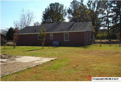 94 Clark Rd, Grant, AL 35747 - photo 2