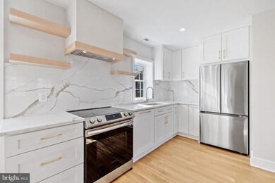 4504 36th St S unit B1, Arlington, VA 22206 - photo 4