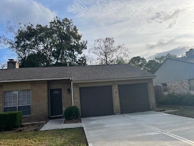 15814 Havenhurst Dr, Houston, TX 77059 - photo 3