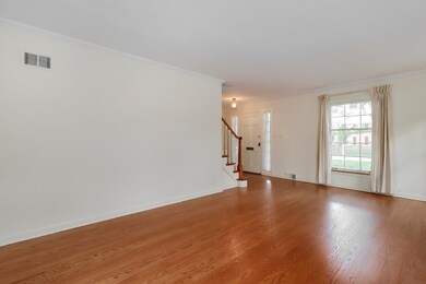 2433 Covert Rd, Glenview, IL 60025 - photo 6