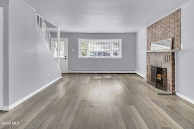 6 Briarwood Rd, Albany, NY 12211 - photo 4