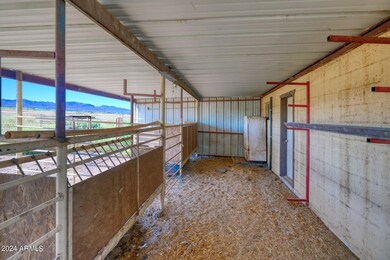 22187_3375 West Hardy Road