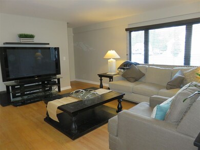 157 E Dunstable Rd, Nashua, NH 03062 - photo 7