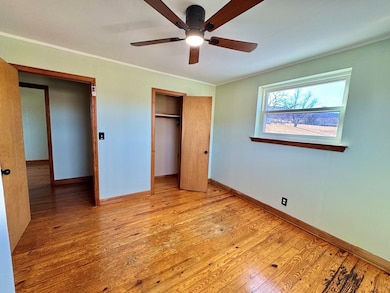 2067 Castleton Rd, Max Meadows, VA 24360 - photo 5