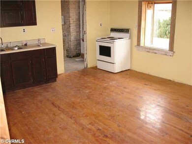Exterior Front - EAT-IN KITCHEN  WITH PINE FLOORS!