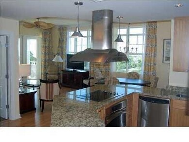 5802 Palmetto Dr B-501 Photo 4