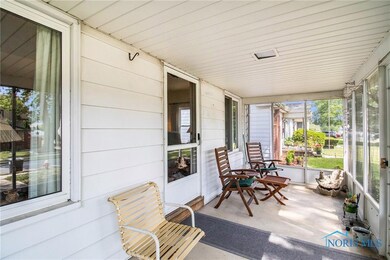 3867 Almeda Dr, Toledo, OH 43612 - photo 2