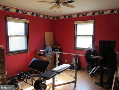 393 S Poes Rd, Amissville, VA 20106 - photo 7