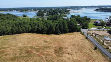 8 Over Jordan Rd, Wareham, MA 02571 - photo 2