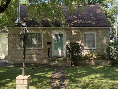 NICE STONE FRONT, CURB APPEAL