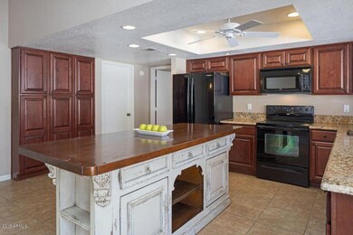 7508 kitchen