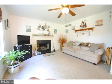 510 Bluebill Dr, New Castle, DE 19720 - photo 4