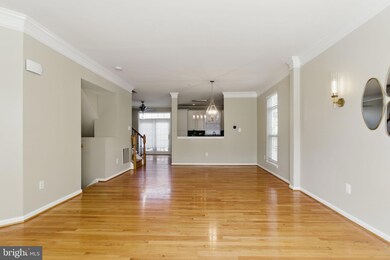 20801 Shamrock Glen Cir, Germantown, MD 20874 - photo 7