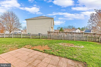 8550 Kingsway Dr, White Plains, MD 20695 - photo 4