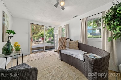 61 Tipperary Dr, Asheville, NC 28806 - photo 5