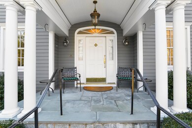 54 Highmeadow Rd, Old Greenwich, CT 06870 - photo 2