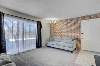 3305 Kirchoff Rd unit 1B, Rolling Meadows, IL 60008 - photo 3