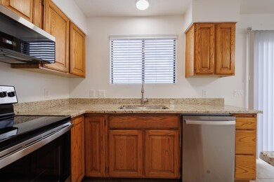 R6KL5906-HDR