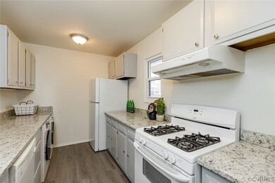 11705 N Briar Patch Dr, Midlothian, VA 23113 - photo 4