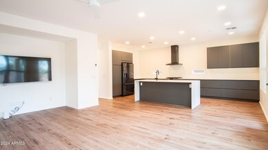 7907 S 73rd Listing Pics-22