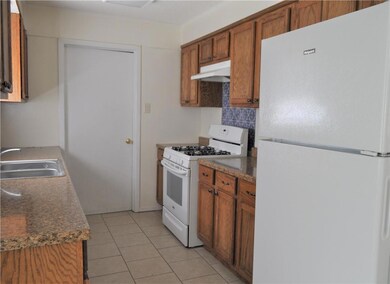 3521 Lisbon Dr, Waco, TX 76706 - photo 5