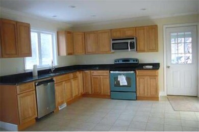 14 Spring Rd, Lynn, MA 01902 - photo 3