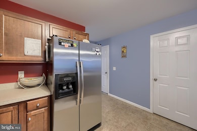 728 Winding Ln, Harrisburg, PA 17111 - photo 7